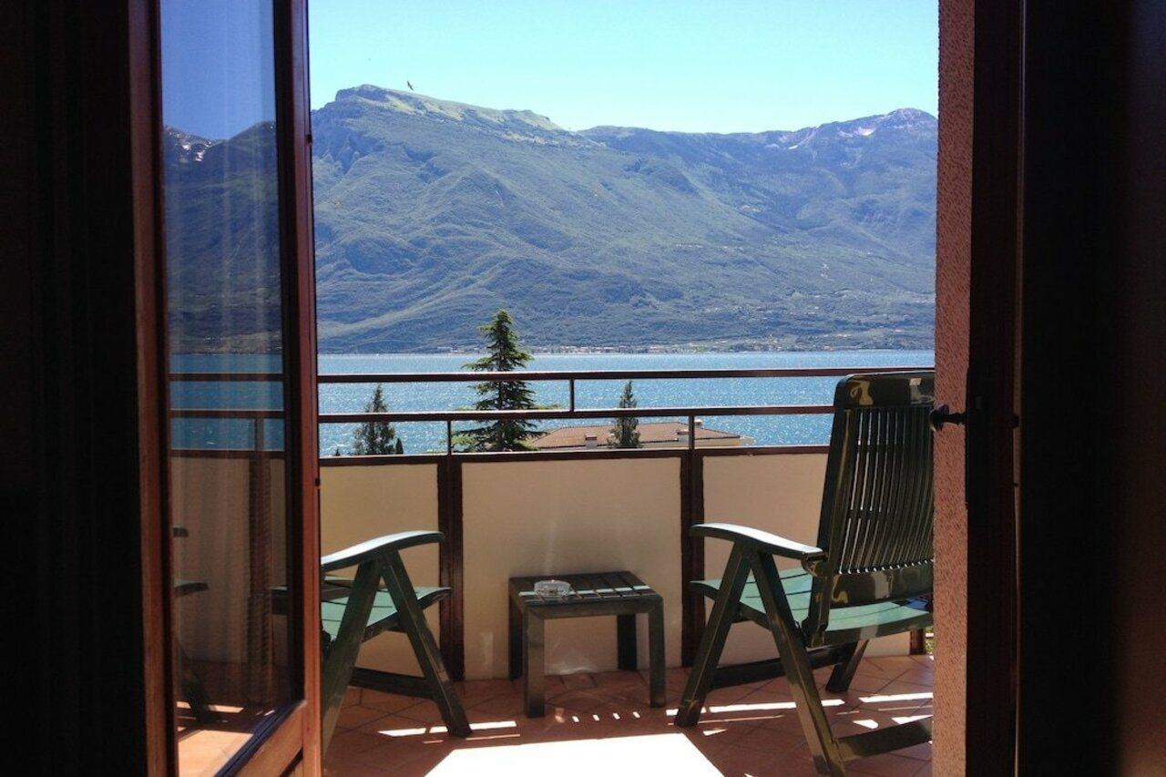 Hotel Astor Limone sul Garda Luaran gambar