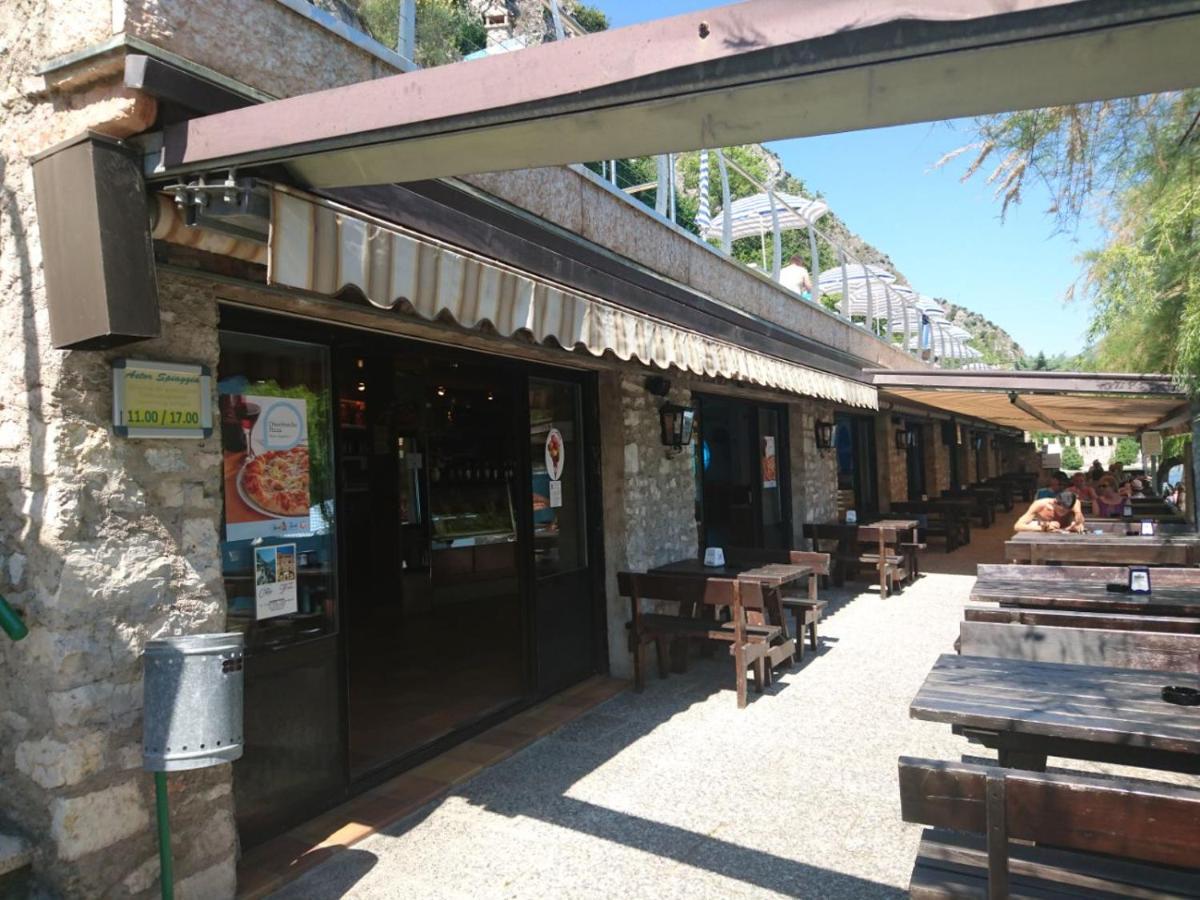 Hotel Astor Limone sul Garda Luaran gambar