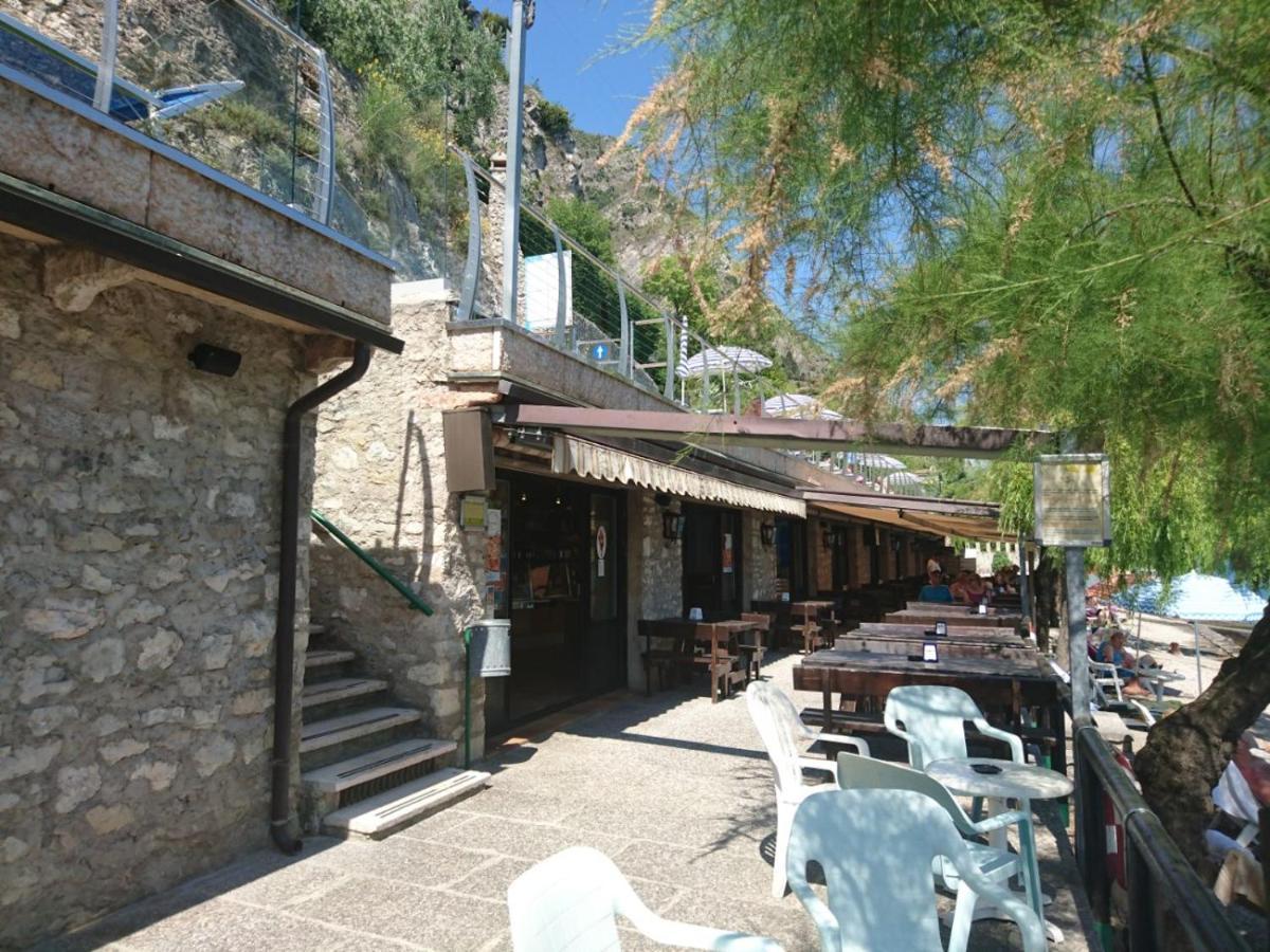 Hotel Astor Limone sul Garda Luaran gambar