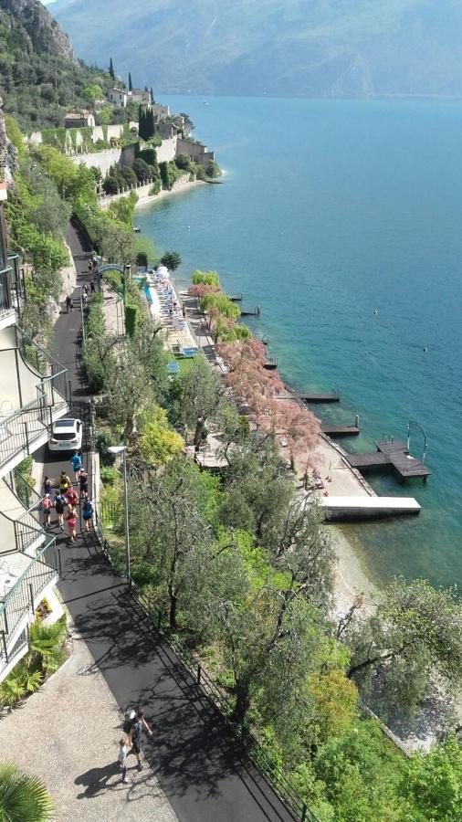 Hotel Astor Limone sul Garda Luaran gambar