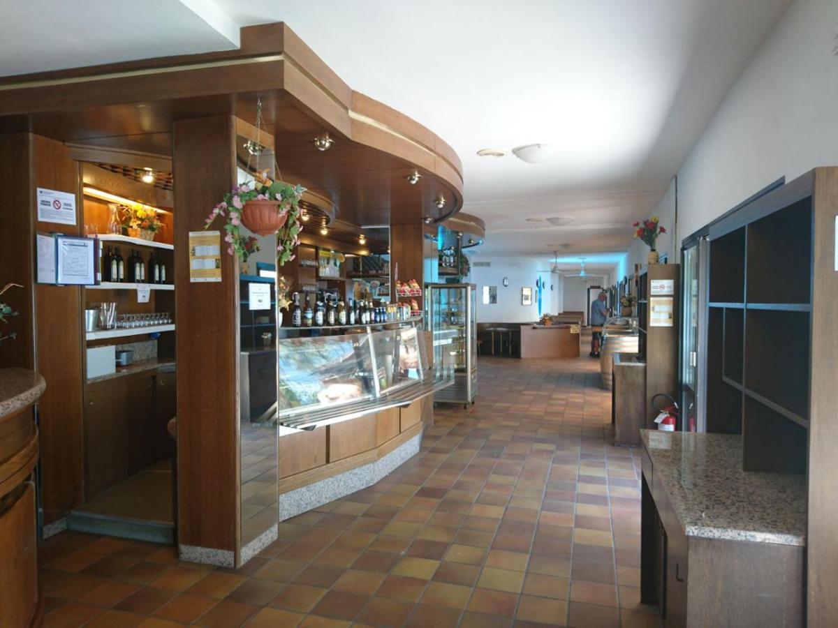 Hotel Astor Limone sul Garda Luaran gambar
