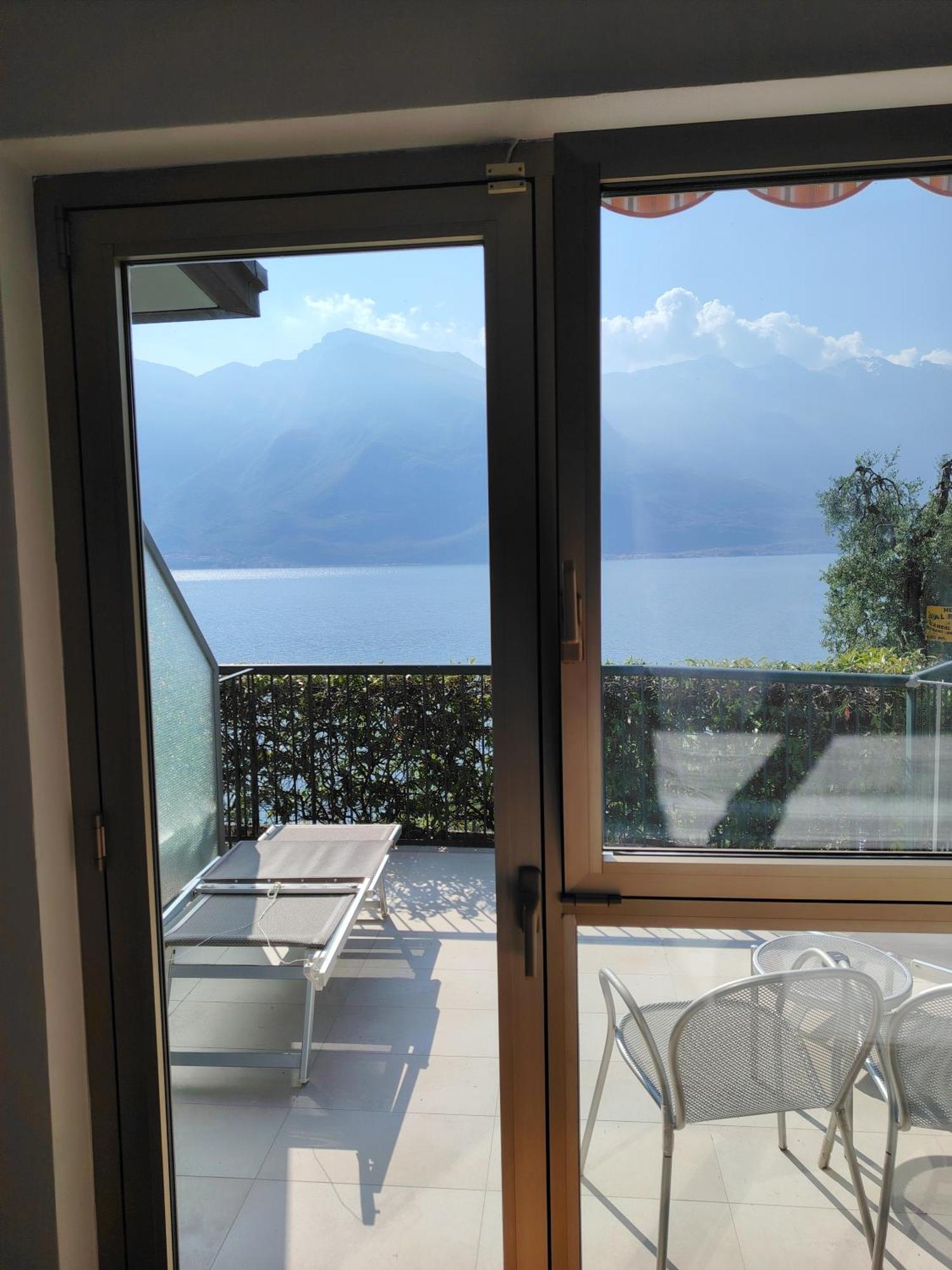 Hotel Astor Limone sul Garda Luaran gambar