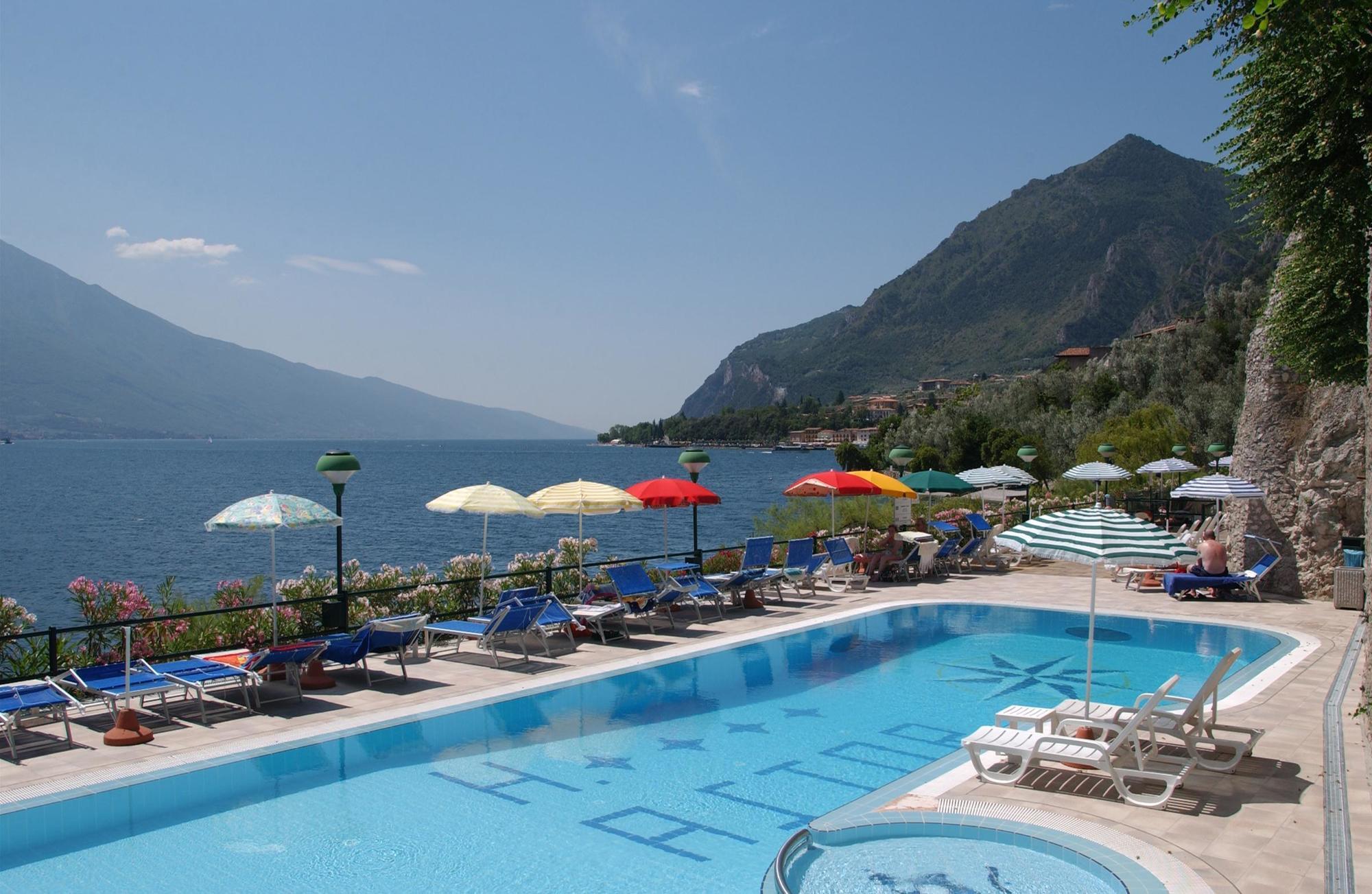 Hotel Astor Limone sul Garda Luaran gambar